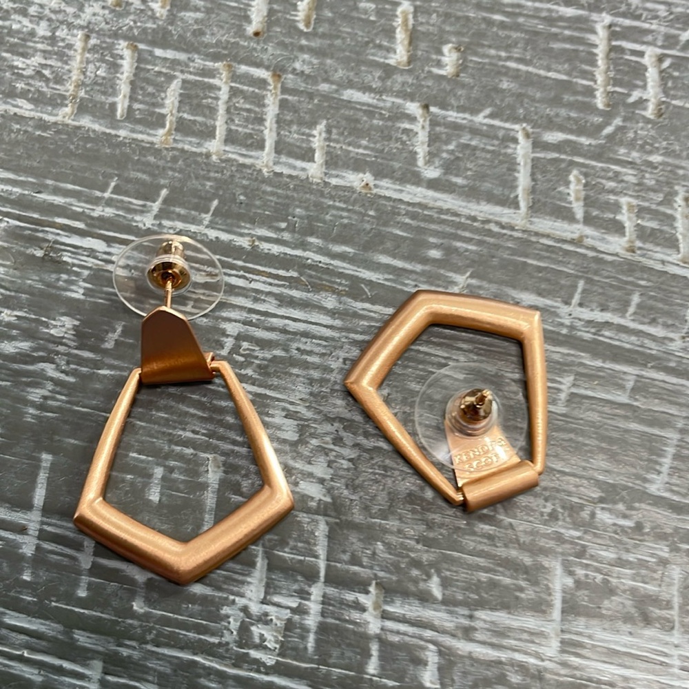 Kendra Scott Paxton Hoop Earrings- rose gold